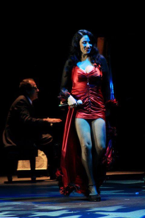 ELIZABETH MEZA (FOTO 2)