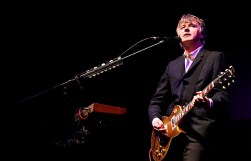 NEIL FINN FOTO 2