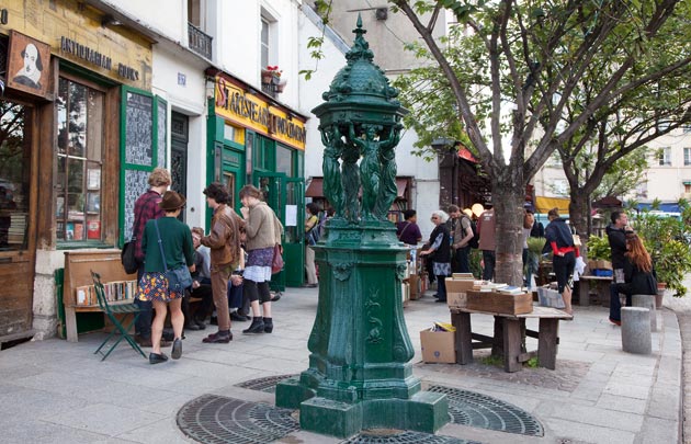 SHAKESPEARE &amp; COMPANY (FOTO 4)