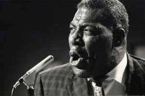 HOWLIN WOLF - US Blues singer on Ready, Steady, Go in December 1964