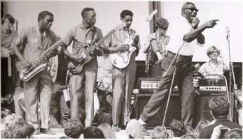 HOWLIN' WOLF (FOTO 2)