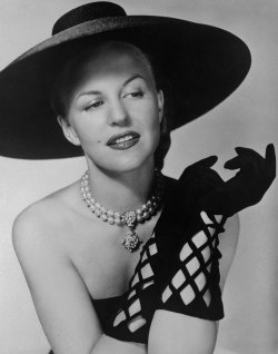 PEGGY LEE (FOTO 1)