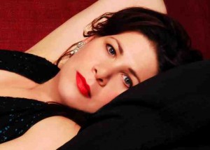 DAYNA KURTZ (FOTO 1)