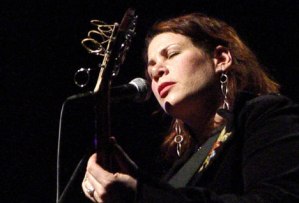 BEAUTIFUL YESTERDY (FOTO 2)