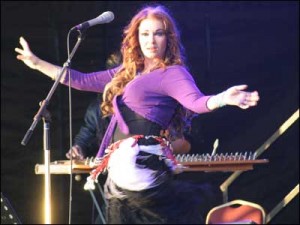 NATACHA ATLAS (FOTO 2)