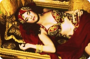 NATACHA ATLAS (FOTO 3)