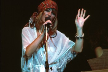 CHRISTINE PERFECT (FOTO 3)