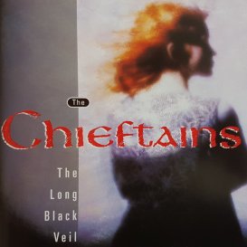 THE LONG BLACK VEIL (FOTO 1)