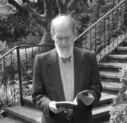 HERNÁN LAVÍN CERDA (FOTO 2)