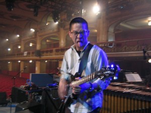 SINOPSIS 19 (FOTO 6)