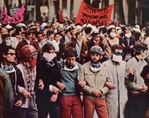 SINOPSIS 22 (FOTO 6)