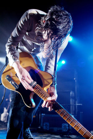 SINOPSIS 25 (FOTO 5)