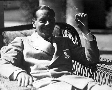 SINOPSIS 43 (FOTO 6)