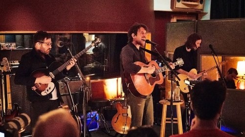 PULSOR 2008 (FOTO 1)