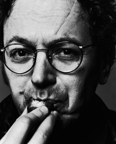 SINOPSIS 76 (FOTO 3)