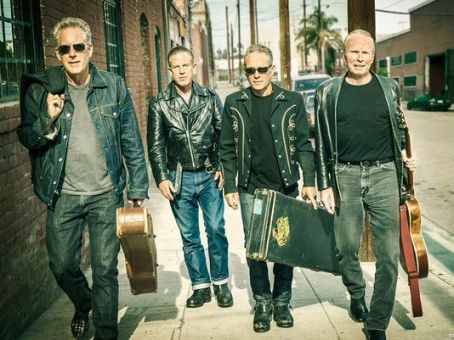 SINOPSIS 76 (FOTO 6)