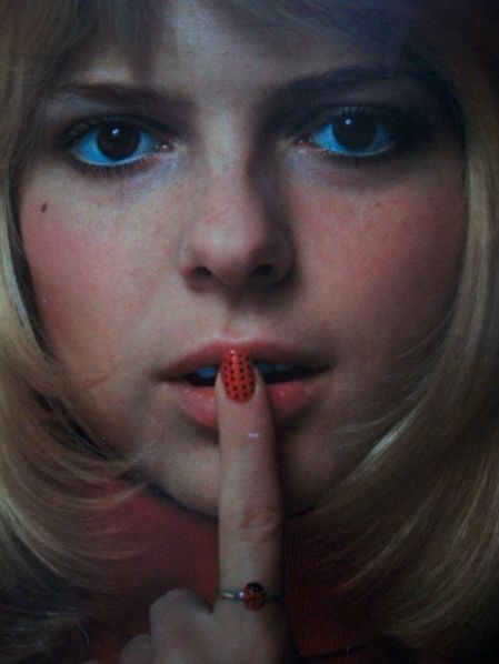 SINOPSIS 82 (FOTO 6)