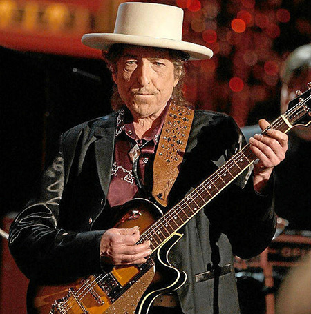 DYLAN 80 IX (FOTO 3)