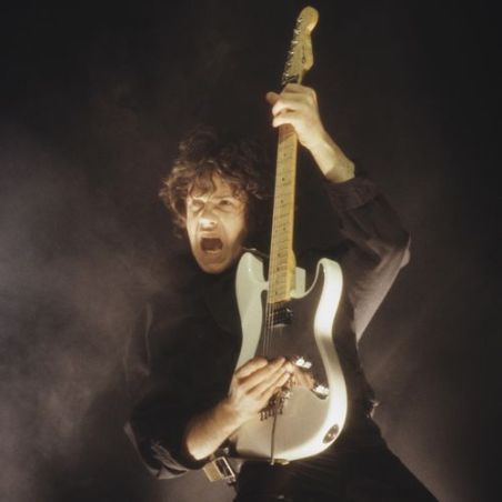 SINOPSIS 94 (FOTO 2)