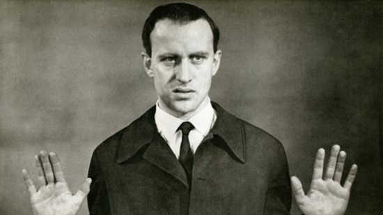 SINOPSIS 95 (FOTO 3)