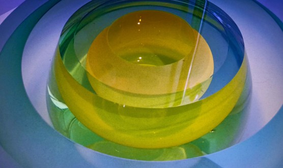 CRYSTALS 21 (MELLOW YELLOW)