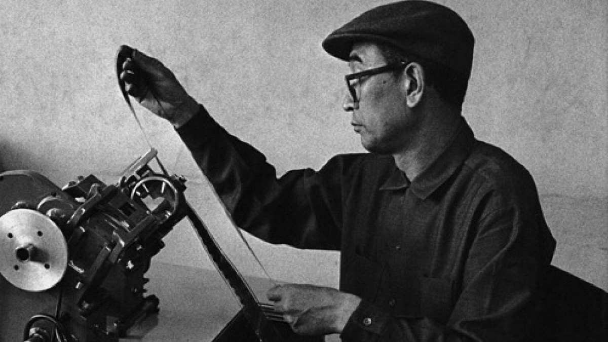AKIRA KUROSAWA (FOTO 2)