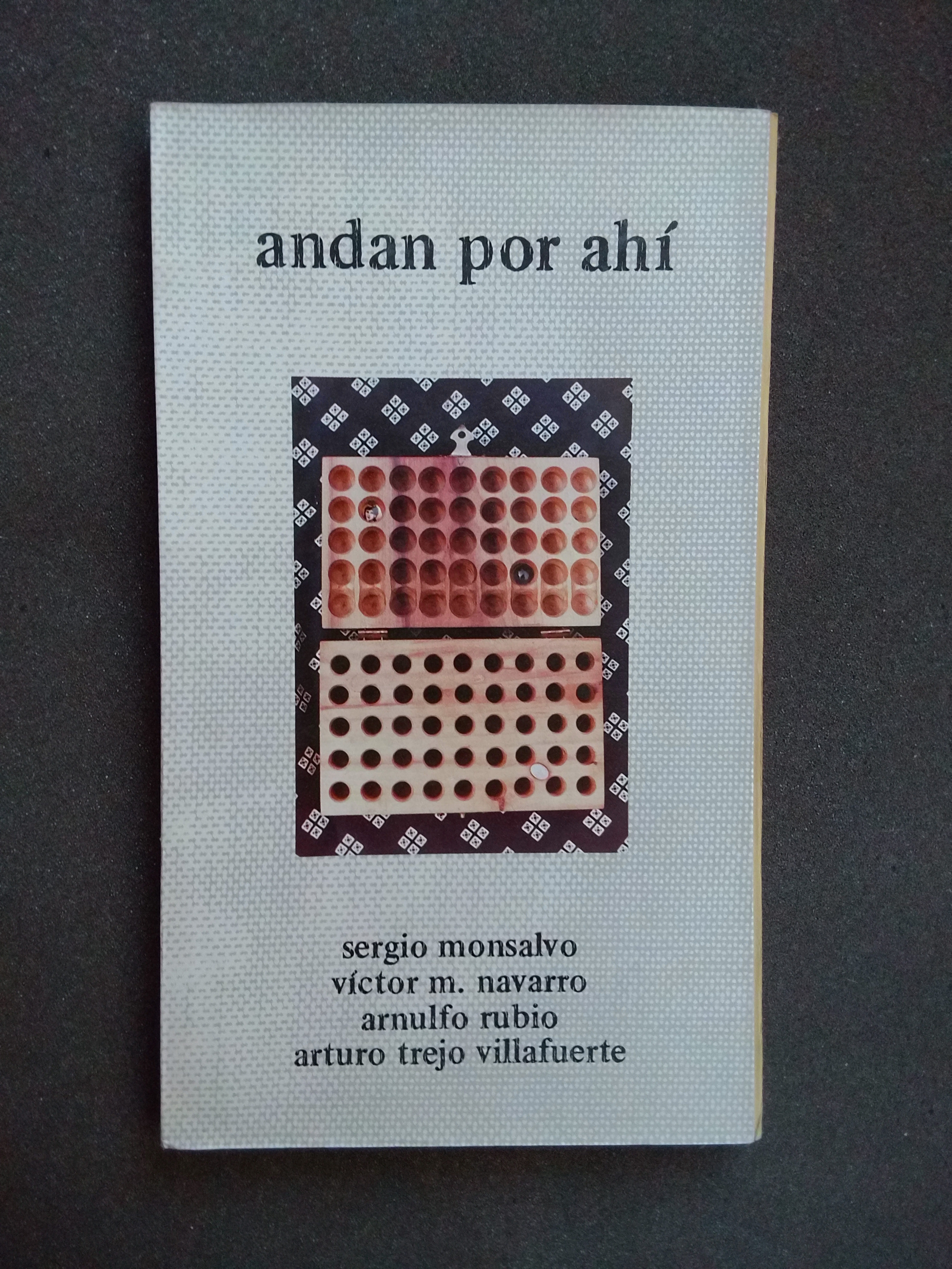 ANDAN POR AHÍ (PORTADA)