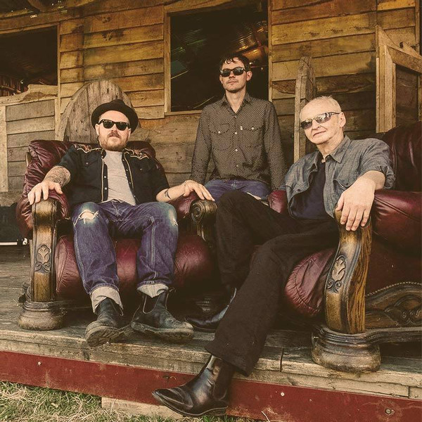 SINOPSIS 140 (FOTO 4)